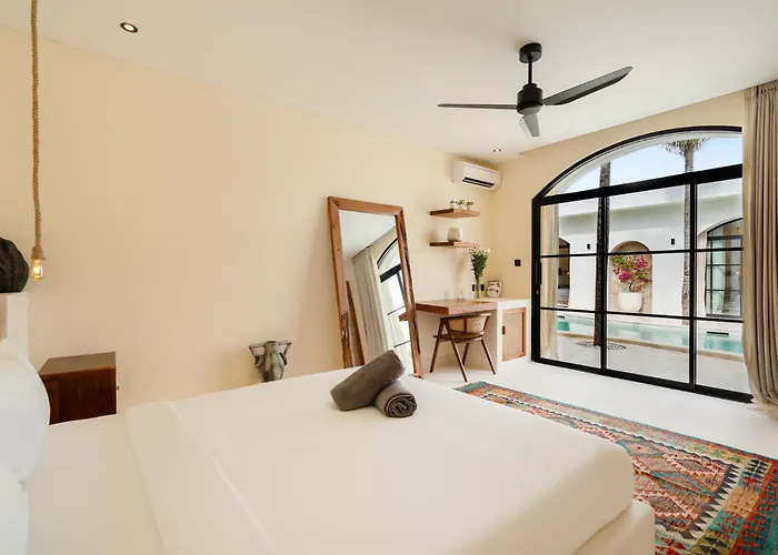 D'palm Boutique - By Yolla Hospitality Villa