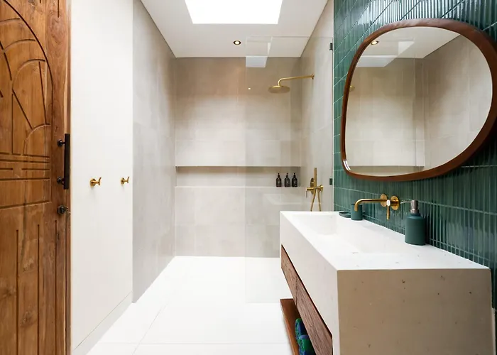 D'palm Boutique - By Yolla Hospitality Villa